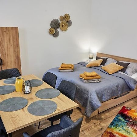Varfal Apartman Sopron Exterior photo