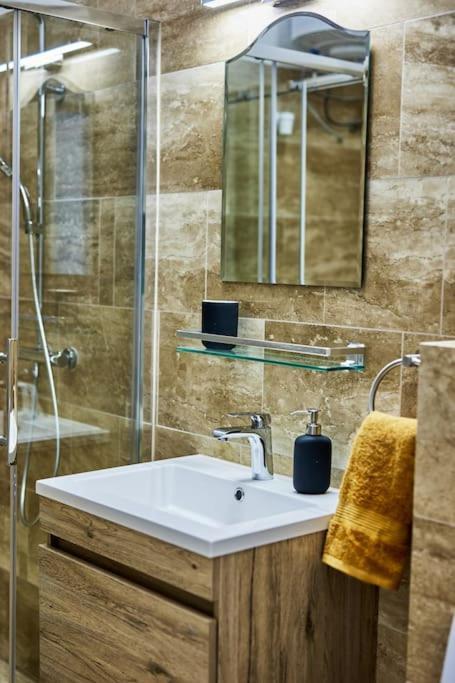 Varfal Apartman Sopron Exterior photo